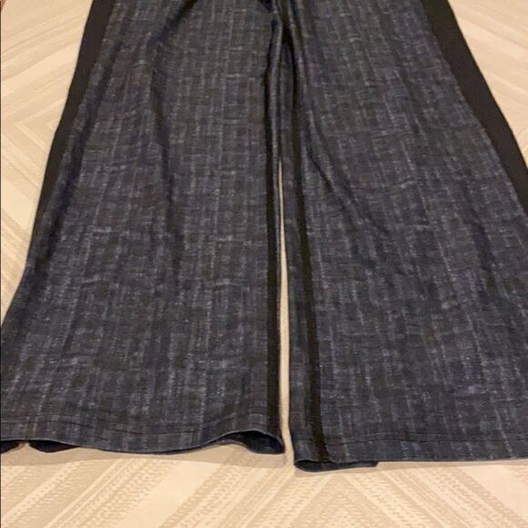 WITH Wide-leg Causal Denim Looking Pants - Picture 7 of 7